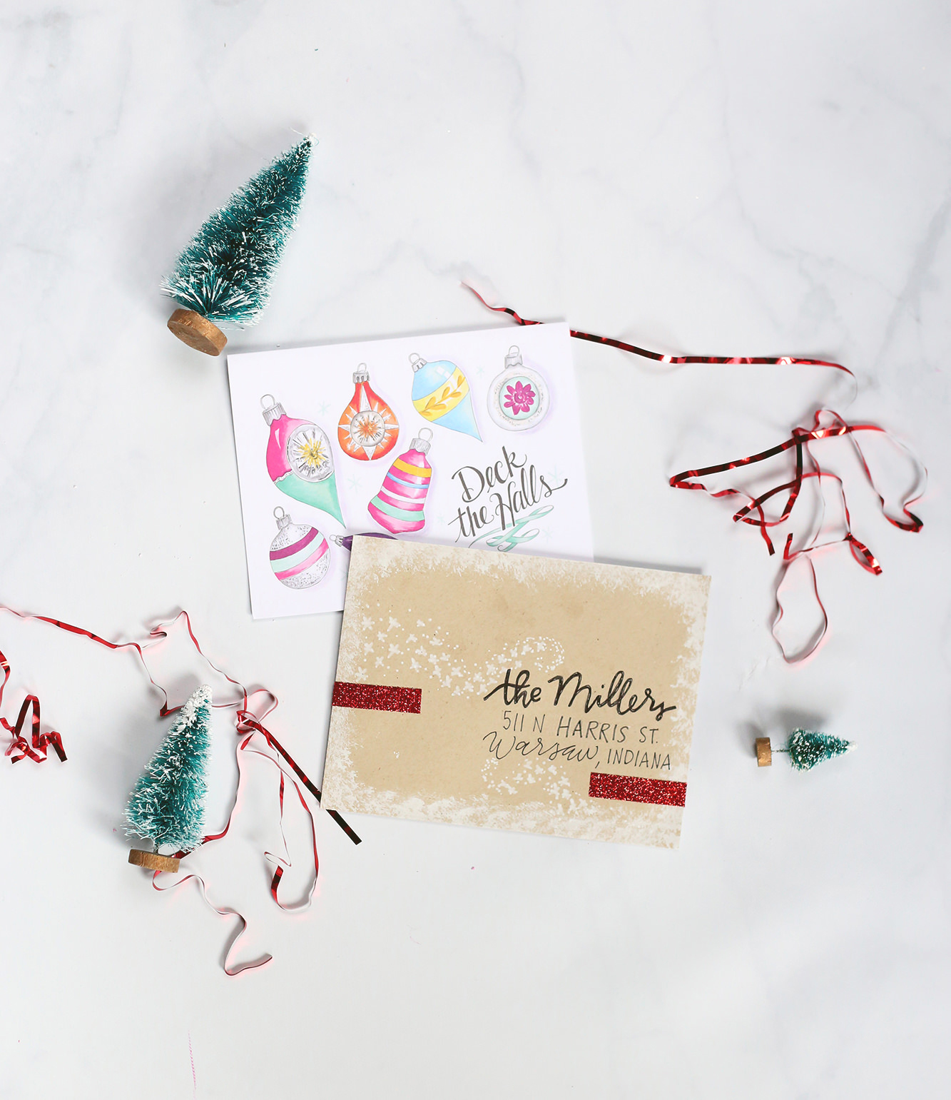 Christmas-inspired envelopes that are perfect for sending holiday wishes!