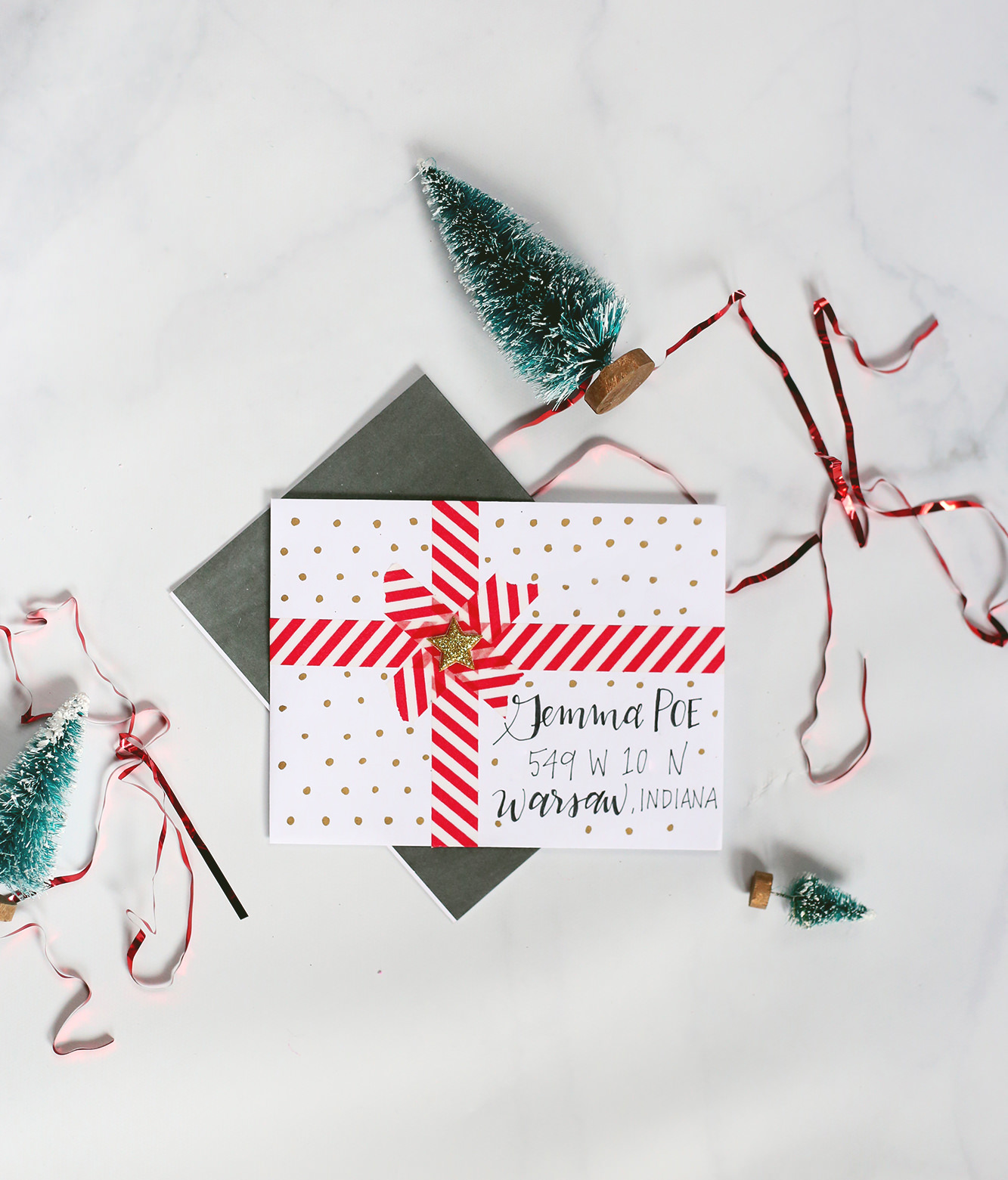 Christmas-inspired envelopes that are perfect for sending holiday wishes!