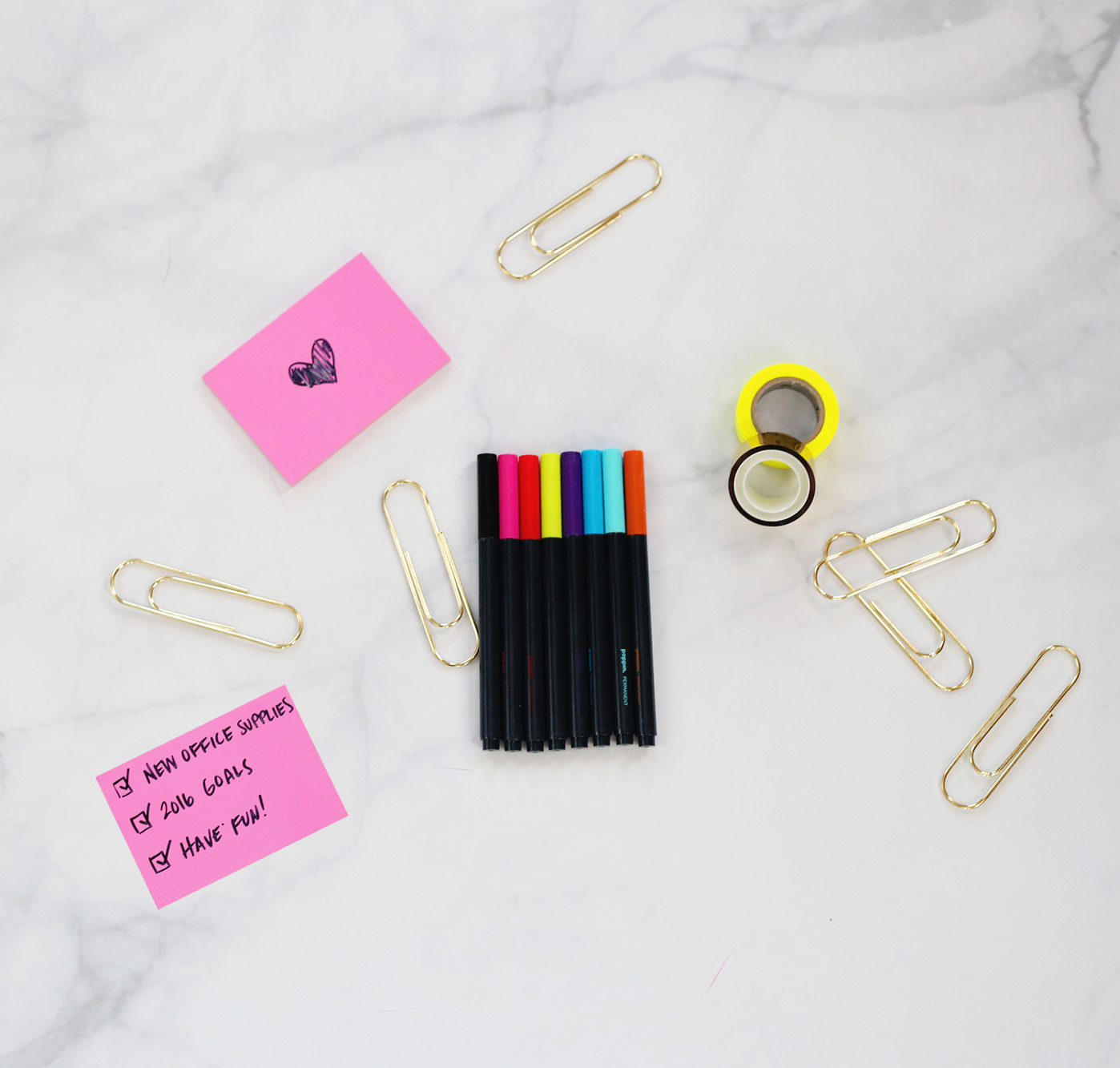 January's Happy Mail is all about the new year and the new office supplies to get you motivated for 2016! Enter to win!