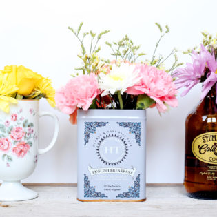 Five New Vase & Planter Ideas From Recycled Objects Five New Vase & Planter Ideas From Recycled Objects