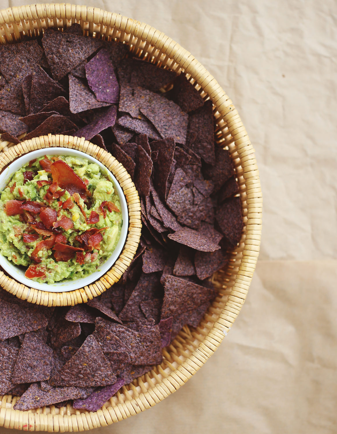Cook up some extra crispy bacon and crumble over your guacamole recipe. To see other ways of dressing up your dip, go on the blog! // Lily & Val Living!
