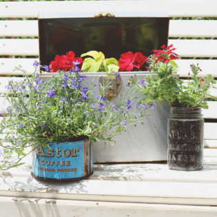 DIY Recylced Outdoor Planters DIY Recylced Outdoor Planters