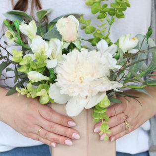 Faux Real Floral Design Part 2 – Real Statement Flower Faux Real Floral Design Part 2 – Real Statement Flower