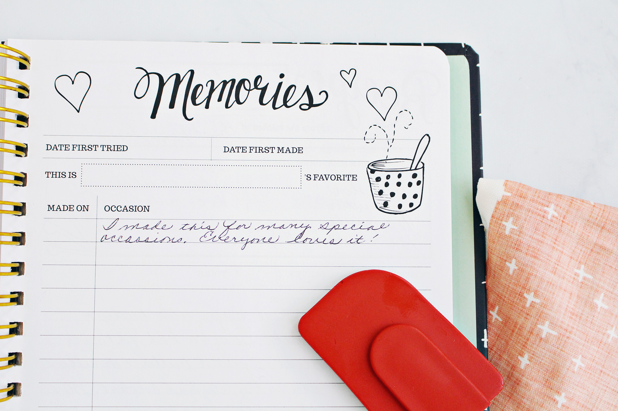 The Keepsake Kitchen Diary includes a journaling "Memories" page on each spread for filling in special dates and occasions. This makes the book a perfect gift and family heirloom.