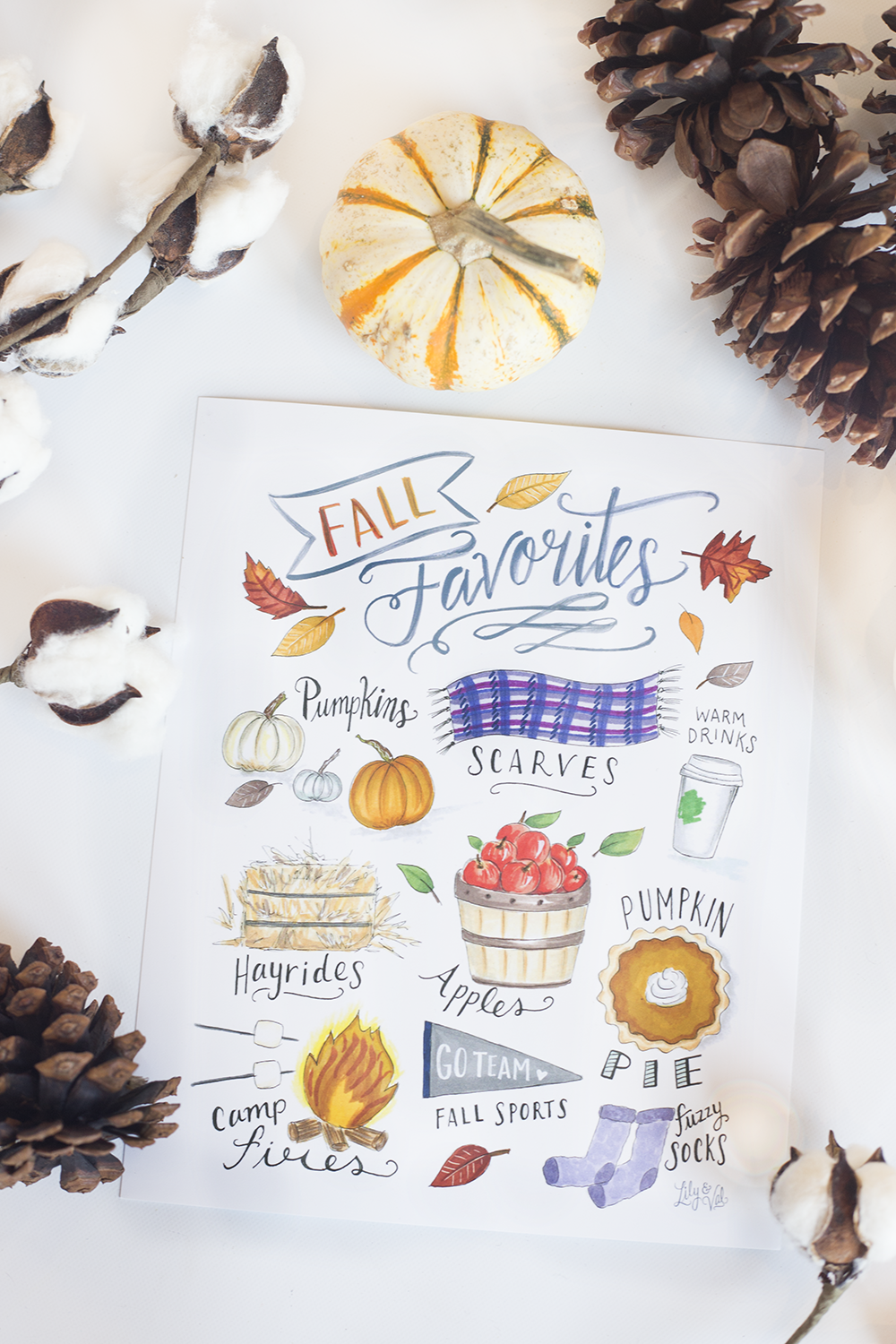 Need inspiration for your Friendsgiving this year? Click through to read our top five ideas to cozy up your celebration!