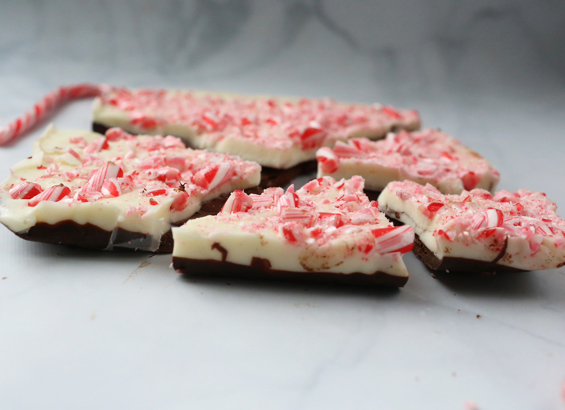 Easy and delicious Christmas treat, peppermint chocolate bark recipe via Lily & Val Living