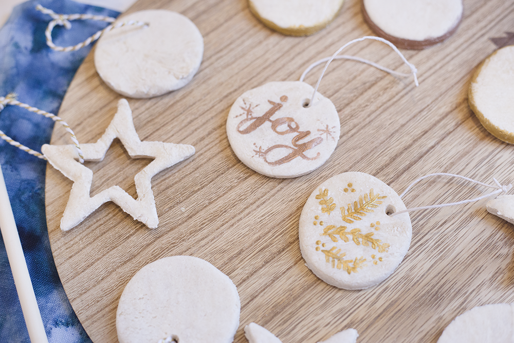Remember the salt dough ornaments we used to make as kids? Well they're back - with a simple, elegant upgrade to bring a rustic nostalgic to your modern tree. Click through to see the recipe!