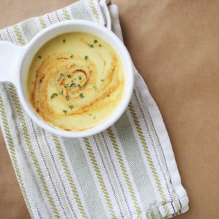 In the Kitchen: Creamy Cauliflower Detox Soup In the Kitchen: Creamy Cauliflower Detox Soup