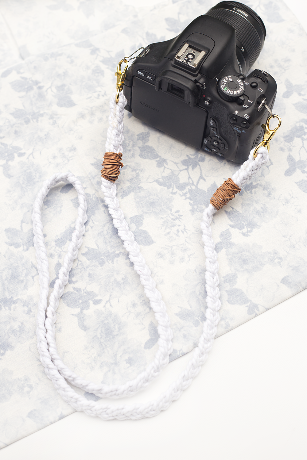 diy camera strap | camera strap ideas | how to make a camera strap