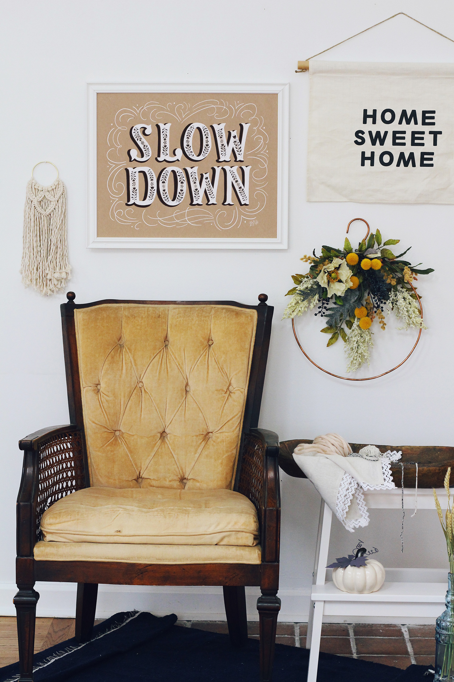 Slow Down kraft Print for your fall decorating and modern faux fall wreath