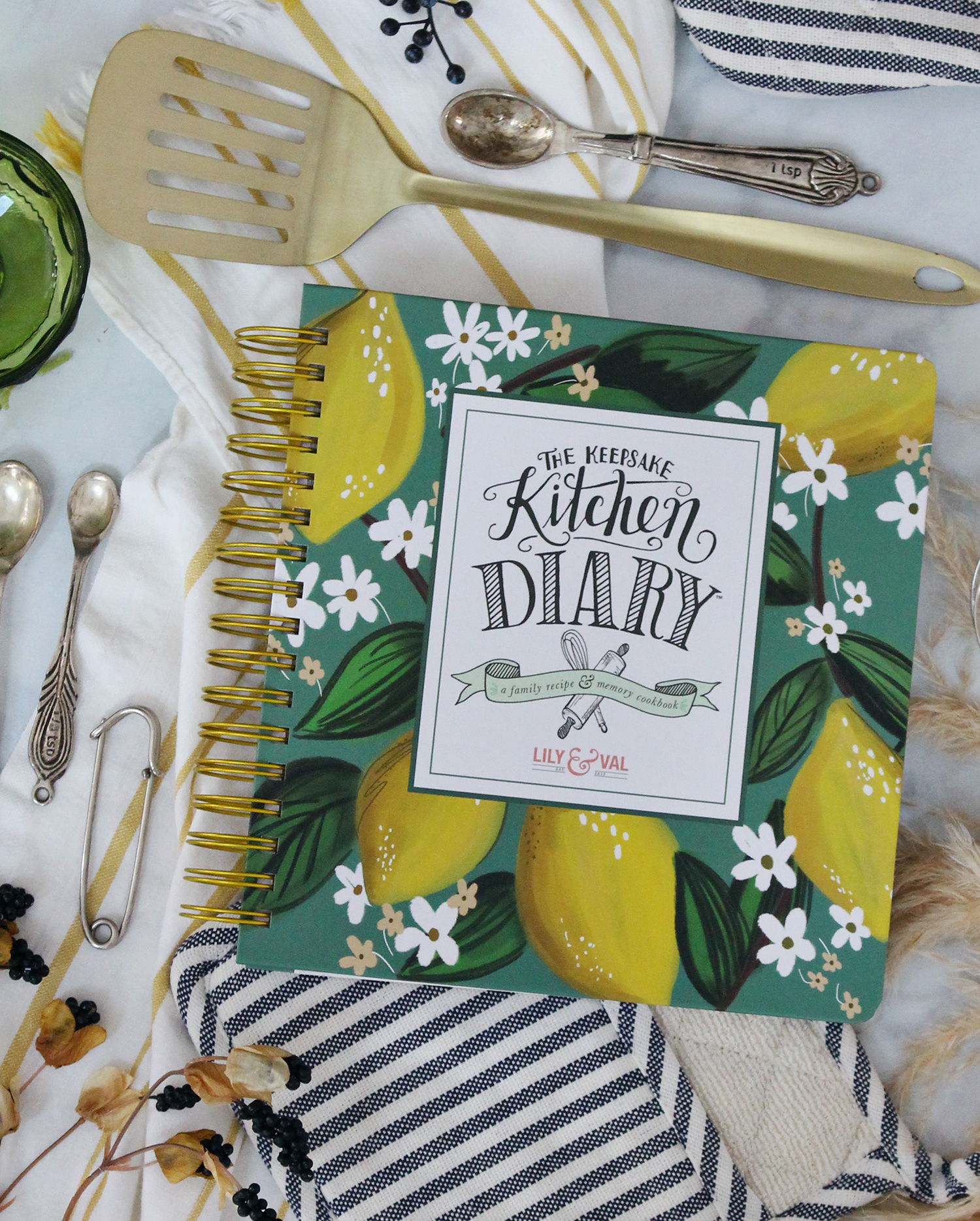 The best-selling Keepsake Kitchen Diary is now available in a new cover option- Whimsical Lemons! 