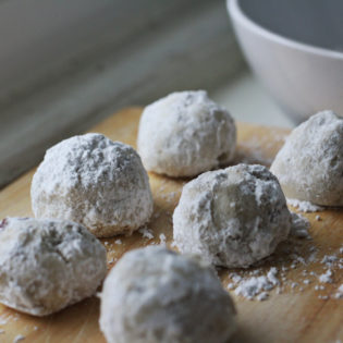 In The Kitchen: How To Make Russian Tea Cookies In The Kitchen: How To Make Russian Tea Cookies