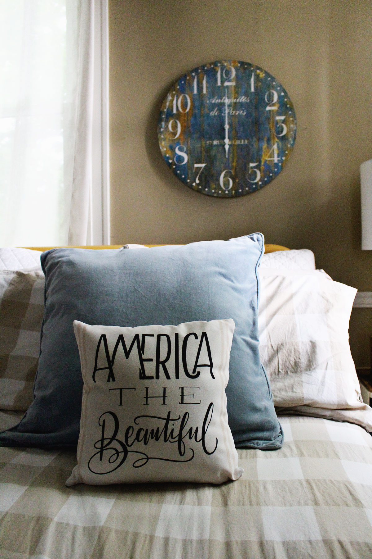 4 Tips for Decorating With Throw Pillows In Your Bedroom - Lily & Val Living