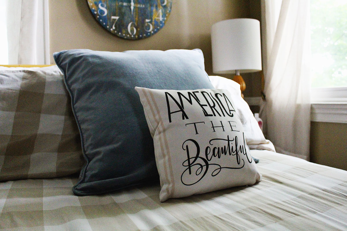 4 Tips for Decorating With Throw Pillows In Your Bedroom - Lily & Val Living