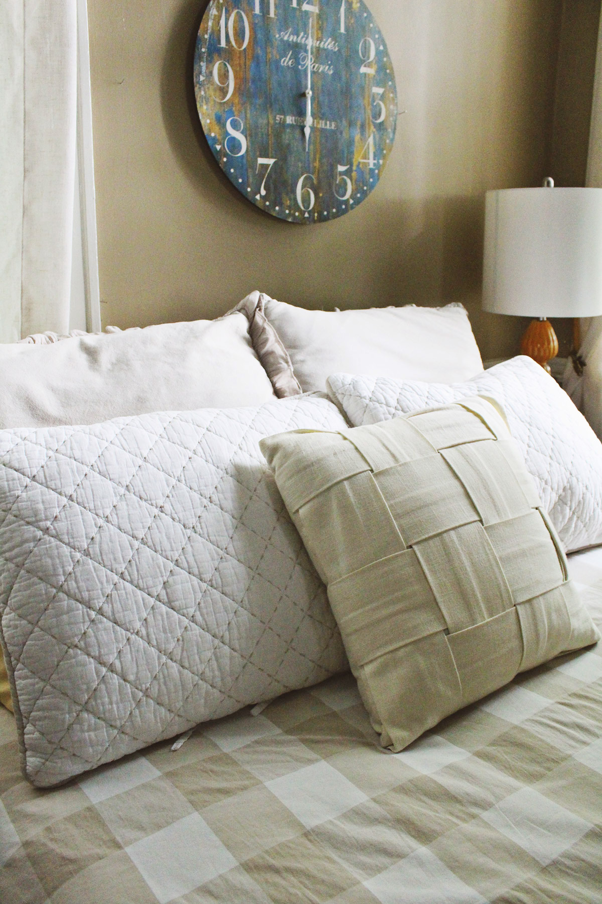 4 Tips for Decorating With Throw Pillows In Your Bedroom - Lily & Val Living