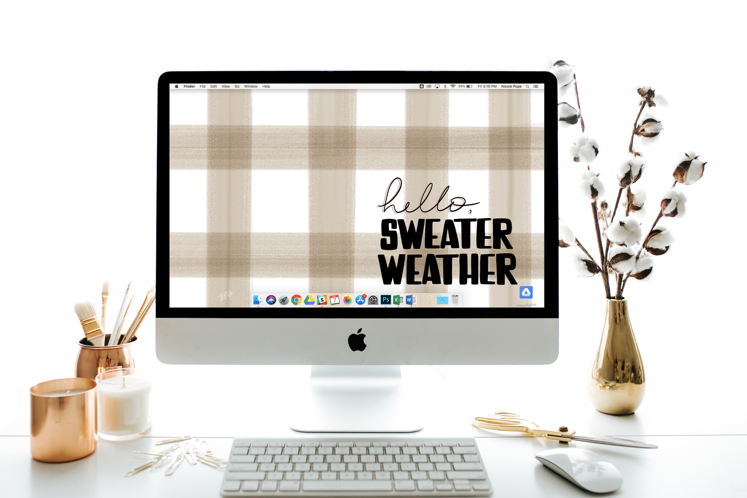 October's "Hello Sweater Weather" FREE Desktop Download