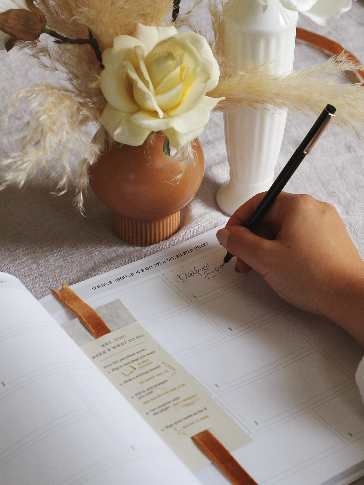 The Best Pens To Use In Your L&V Wedding Guestbook