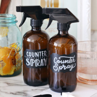 DIY Homemade Nontoxic Counter Spray Cleaner DIY Homemade Nontoxic Counter Spray Cleaner