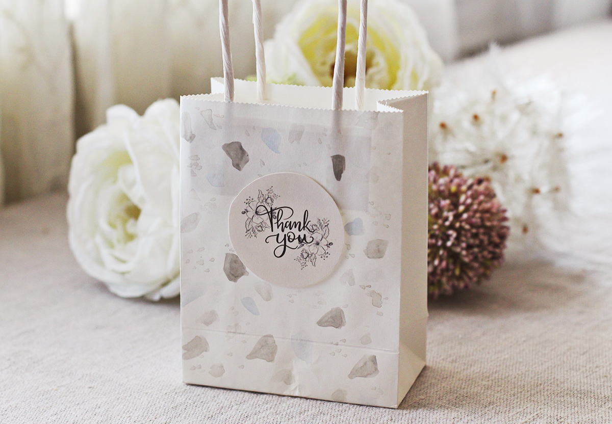 Hen Do Wedding Favours Party Bag and TAGS  Personalised CANDLES AND Gift Tags 