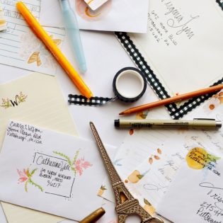 Decorating Envelopes to Match Your Printable Stationery Sheets Decorating Envelopes to Match Your Printable Stationery Sheets
