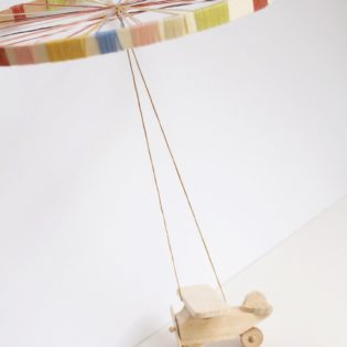 Simple DIY Nursery Mobile Simple DIY Nursery Mobile