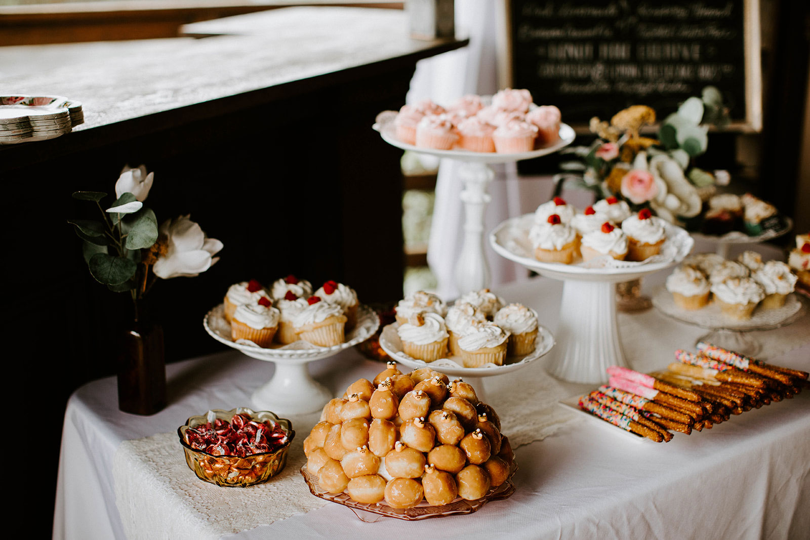 baby shower dessert table