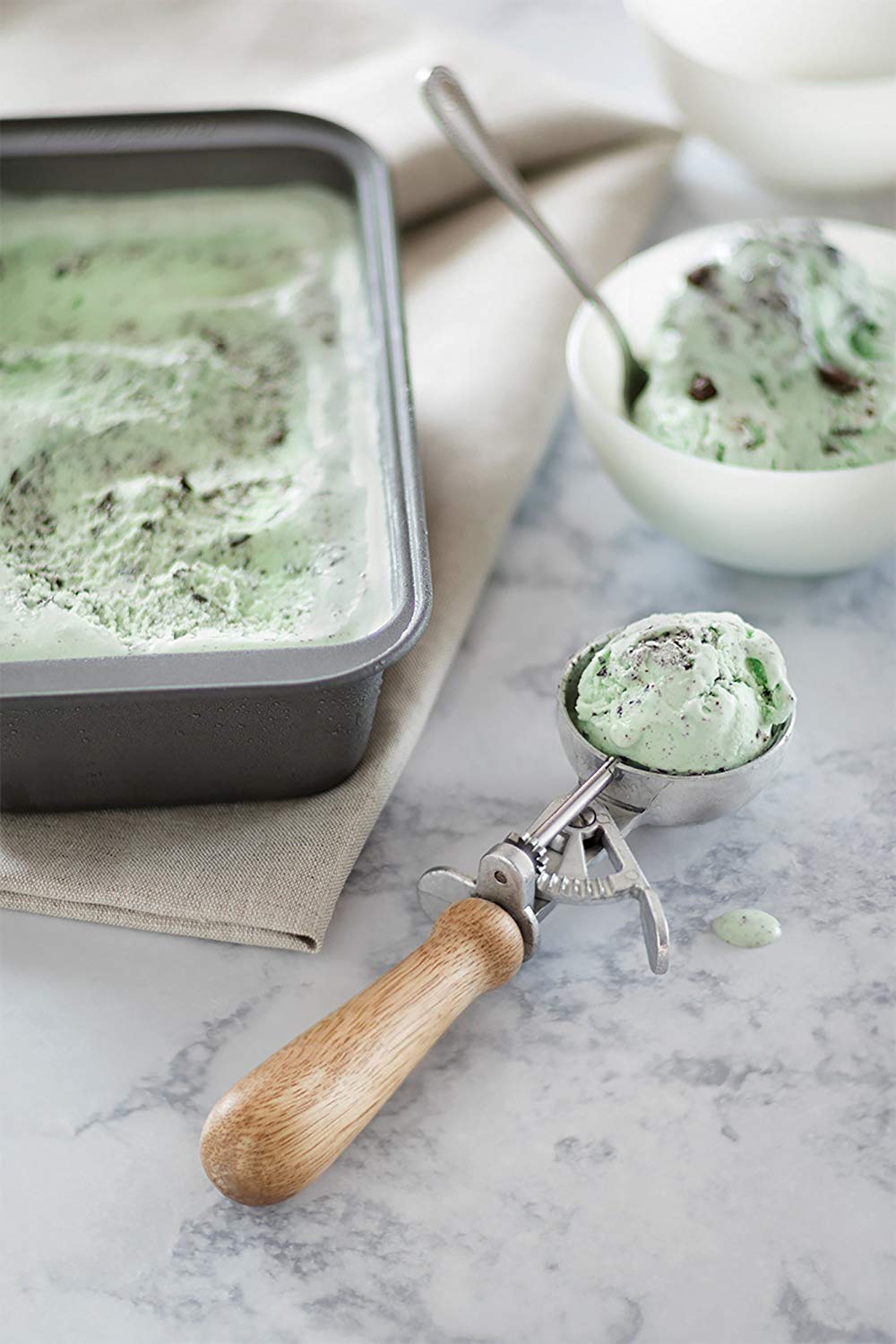 vintage inspired ice cream scoop