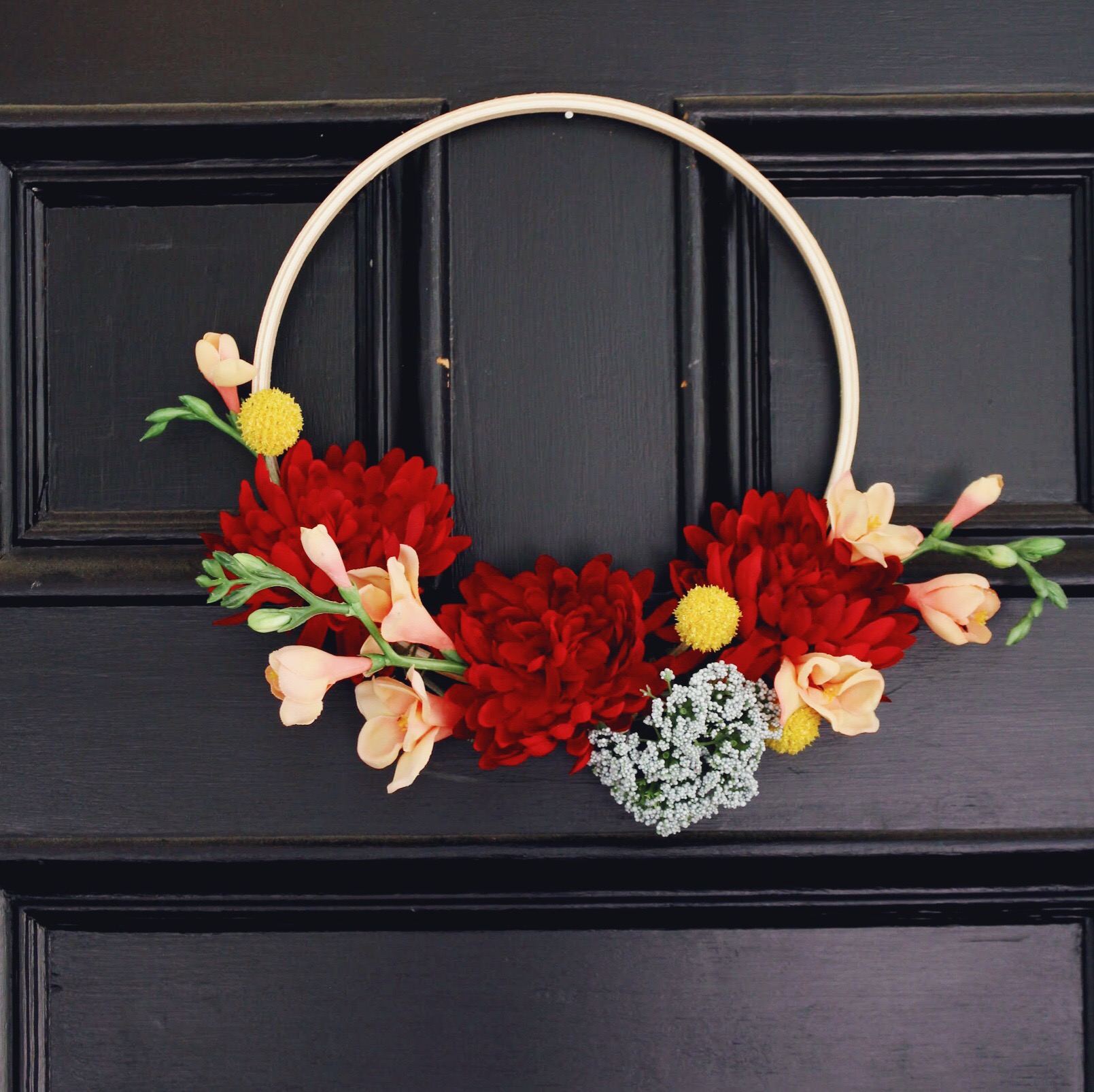 Hello Summer Wreath ~ New Folded Ruffle No Fray Wreath Method