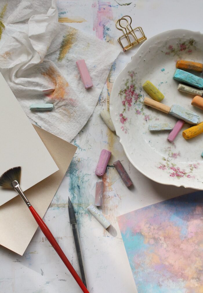 How to Get started with Soft Pastels - resources, tips and things to know