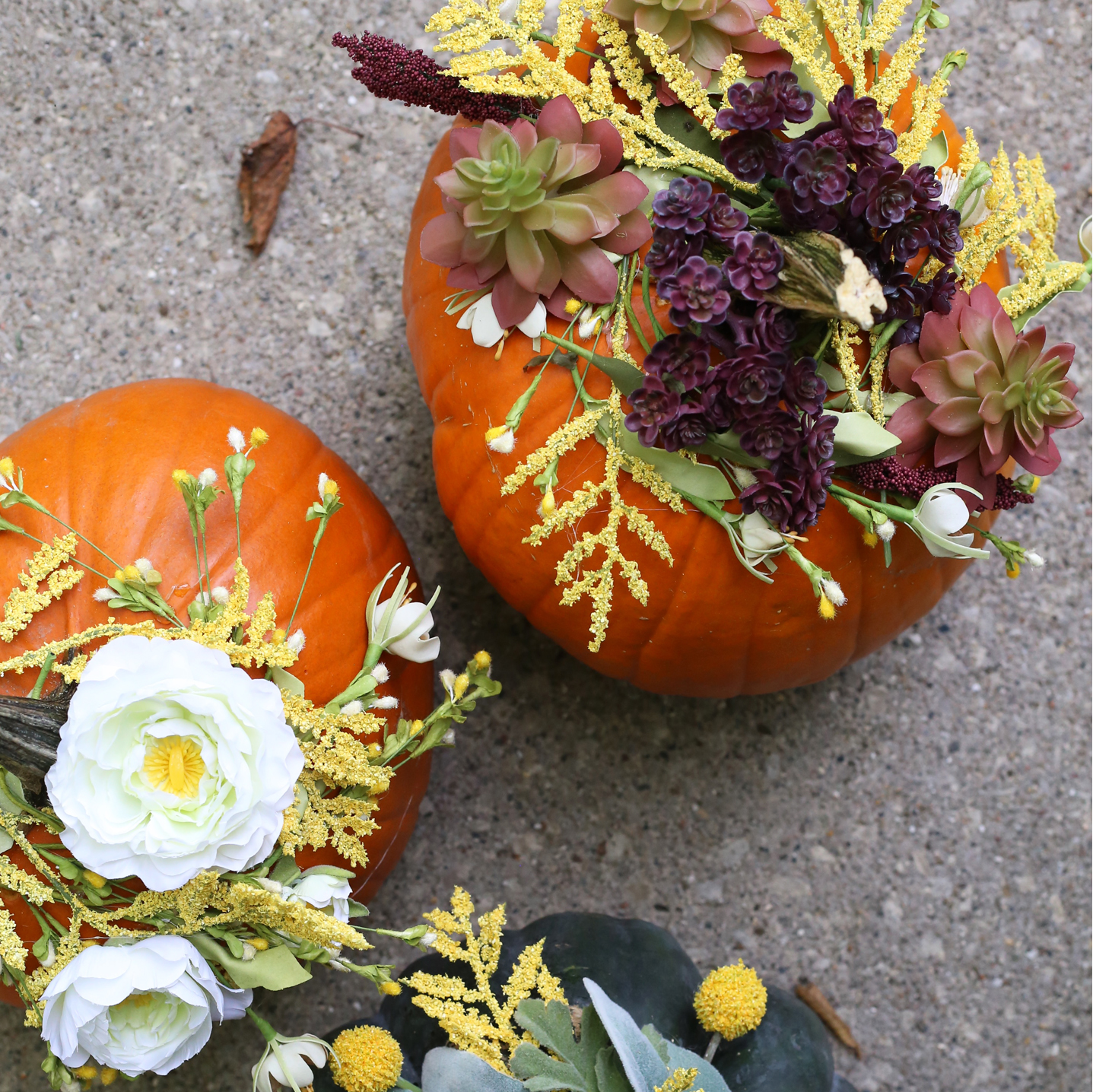 Mess free and simple steps make these DIY Floral Pumpkins a must try! Fall DIY project on Lily & Val Living!